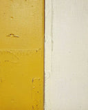 Andrea Balzano, Astratto bianco e giallo, Acrilico, legno e materiali di riciclo,73x72 c